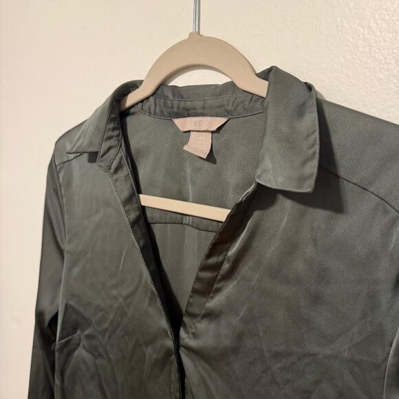 H&M Silk Sage Green Button Up Blouse, Women's S - Picture 2 of 3